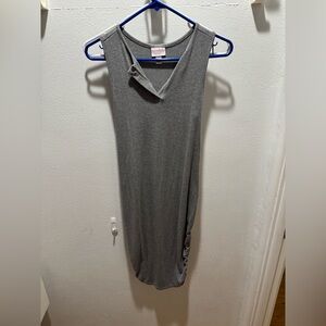 Isabel Maternity by Ingrid & Isabel Gray Sleeveless Midi Dress